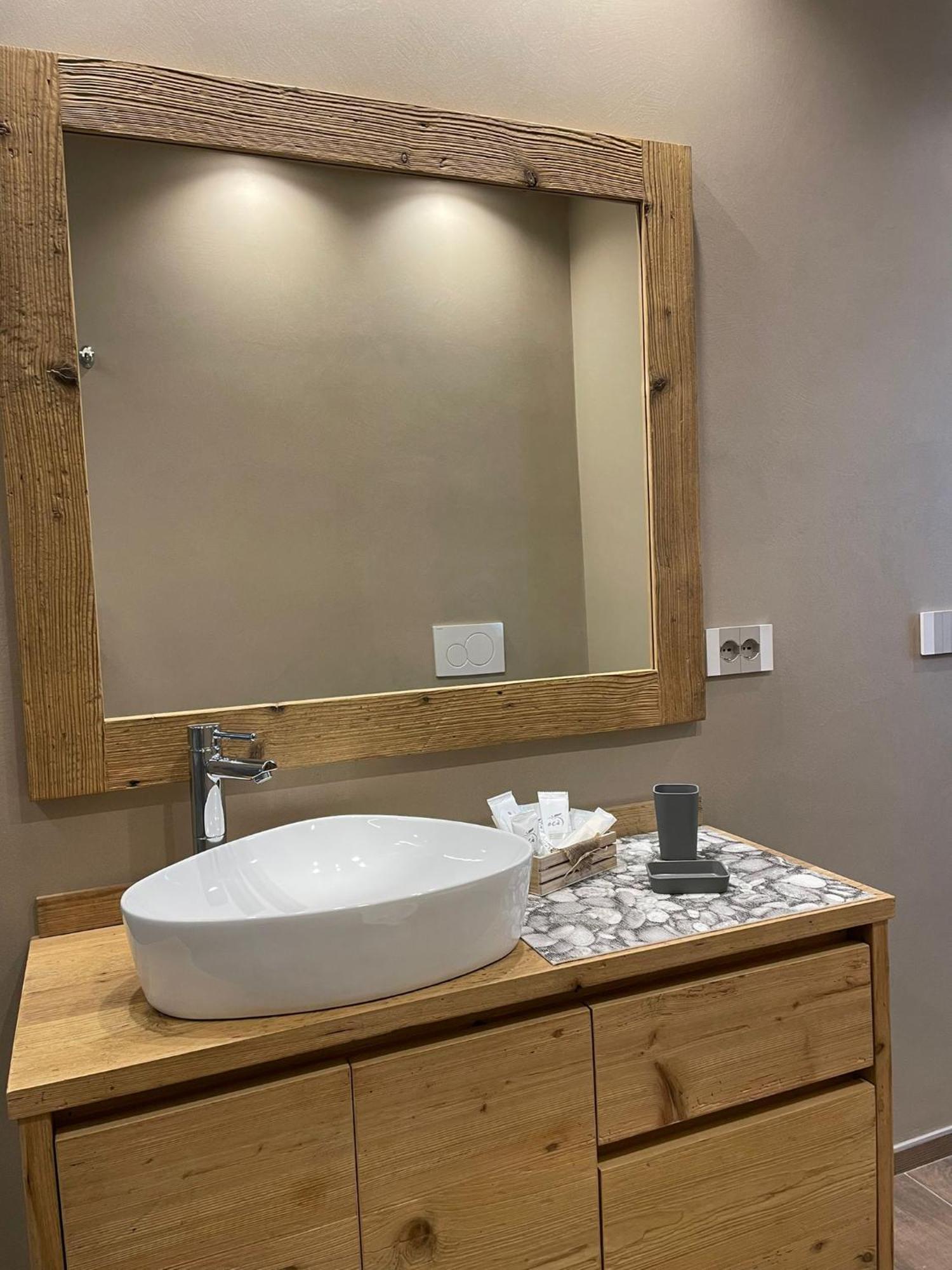 Trilogy Apartment Аоста Екстериор снимка