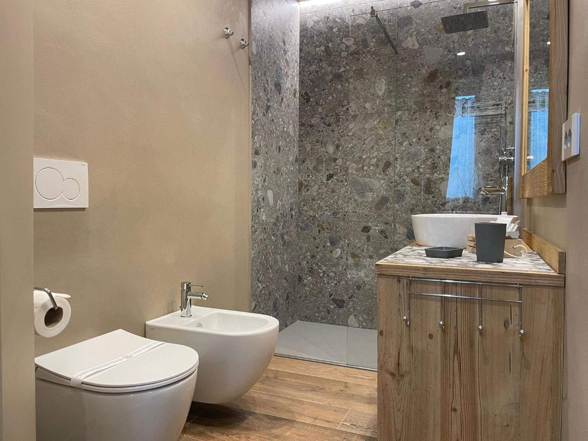 Trilogy Apartment Аоста Екстериор снимка