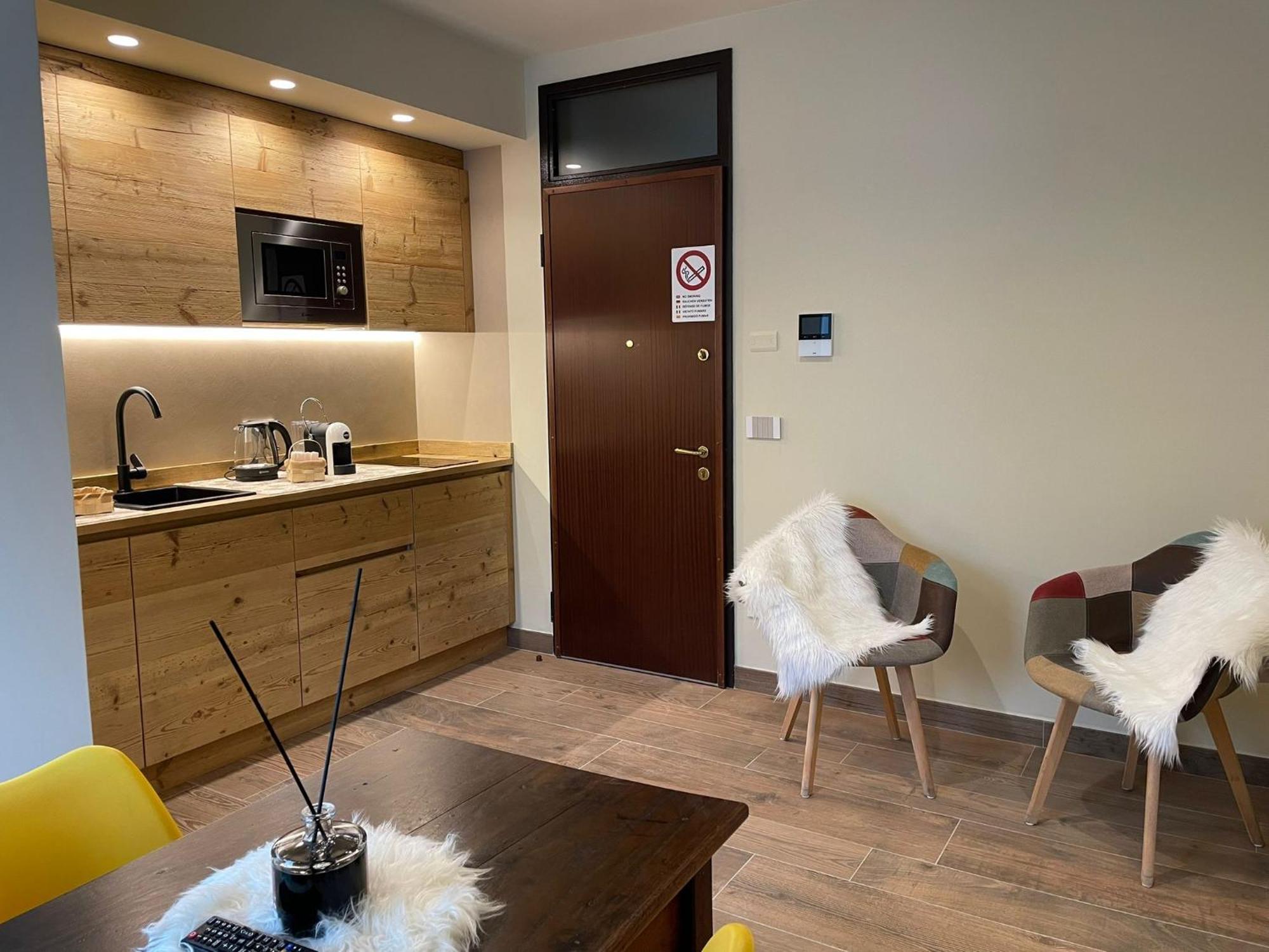 Trilogy Apartment Аоста Екстериор снимка